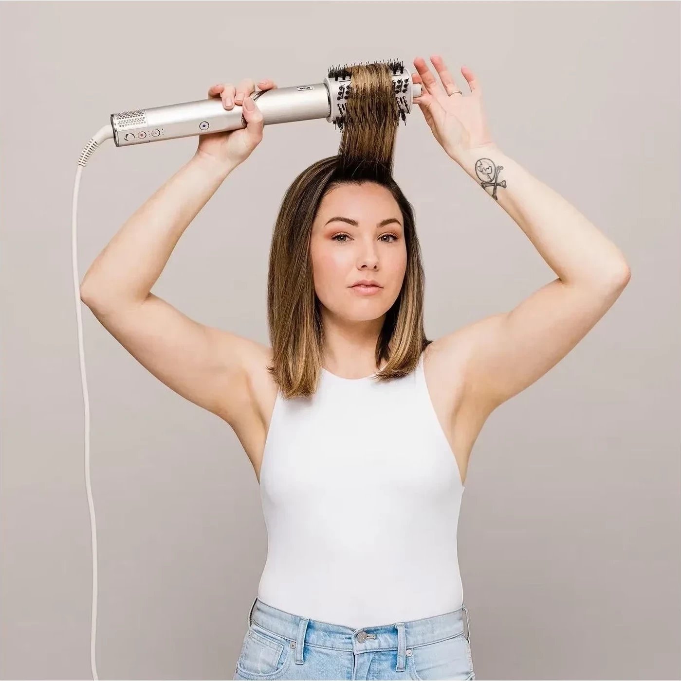 Tharëse flokësh Shark FlexStyle HD446SLEU, 1400W, 5 shtojca, bezh