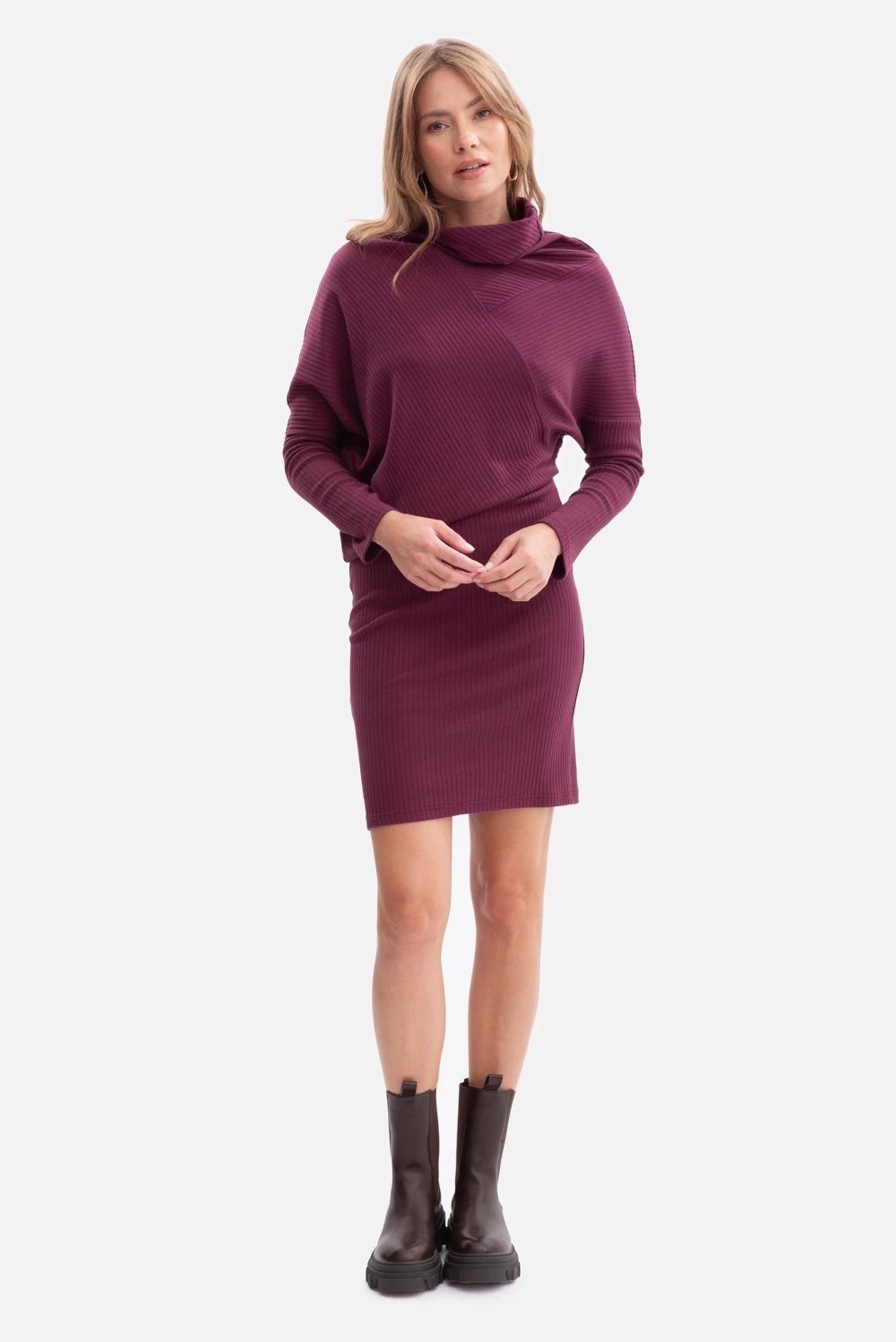 Fustan për femra BeWear 218623, vjollcë