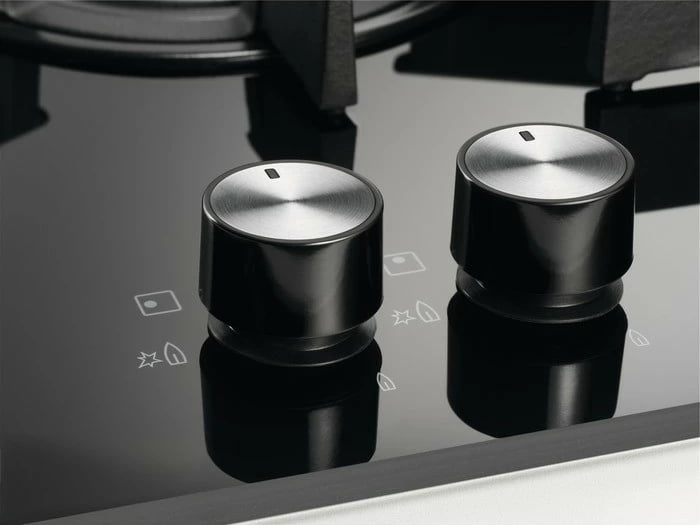 Pjatë me gaz dhe xham Electrolux EGC3322NVK, 30 cm, e zezë