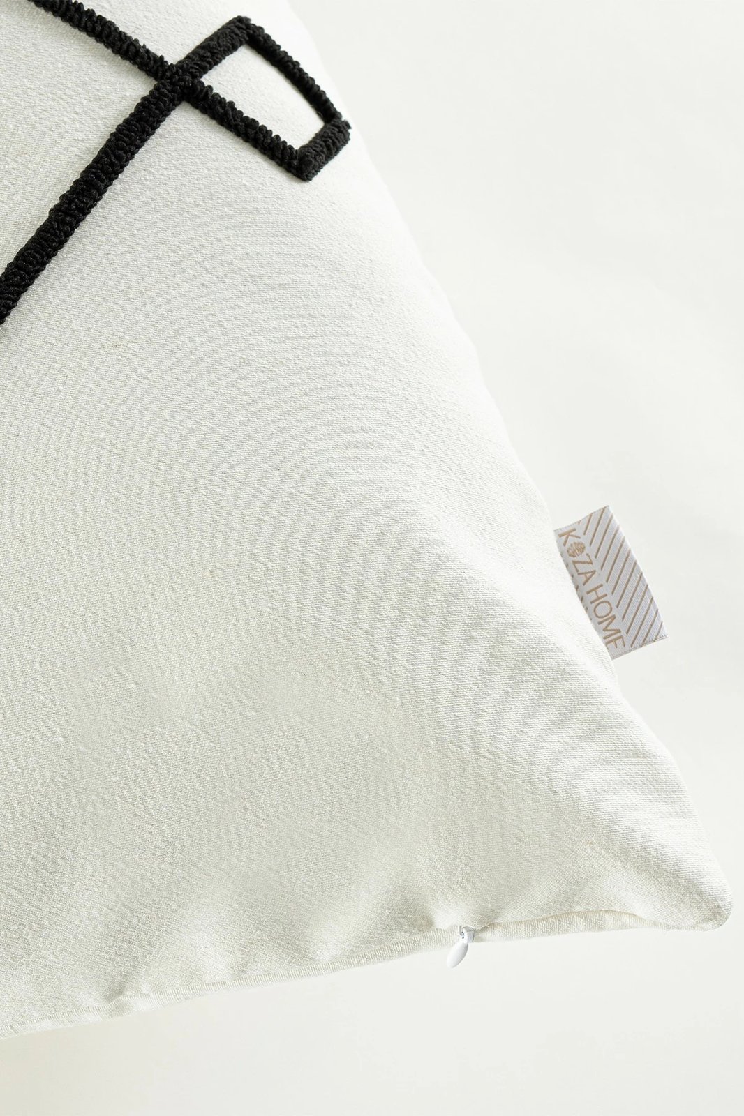 Jastëk dekorativ Evila Originals, liri, ngjyrë e zezë, 43x43cm