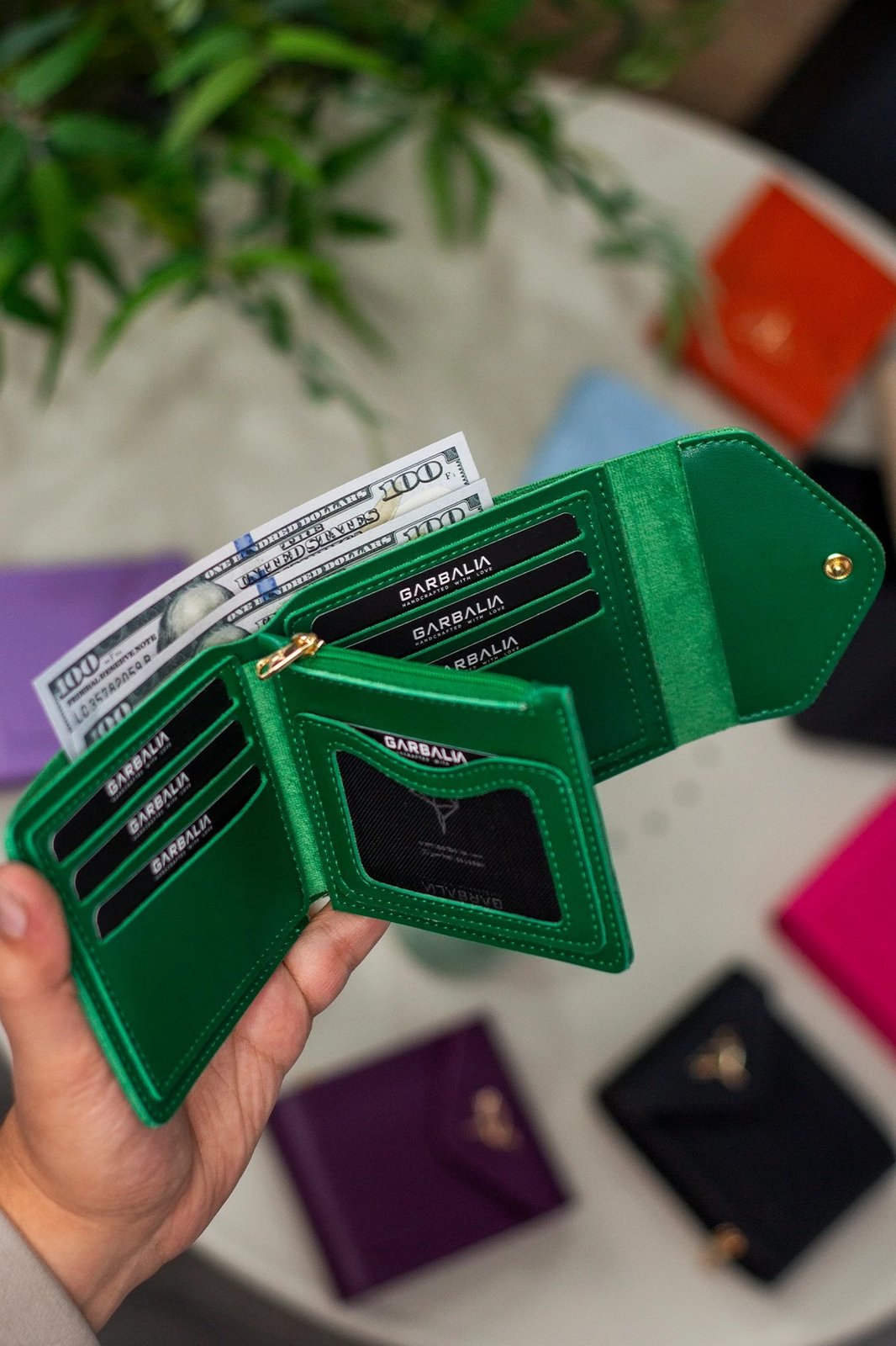 Portofol për gra, ngjyrë e gjelbër, Zoozie Bags, Peru