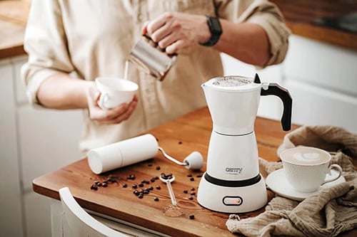 Mokapot elektrik, Camry, CR 4415W, 300 ml 6 filxhanë, 480W, bazë rrotulluese 360°, alumini, e bardhë