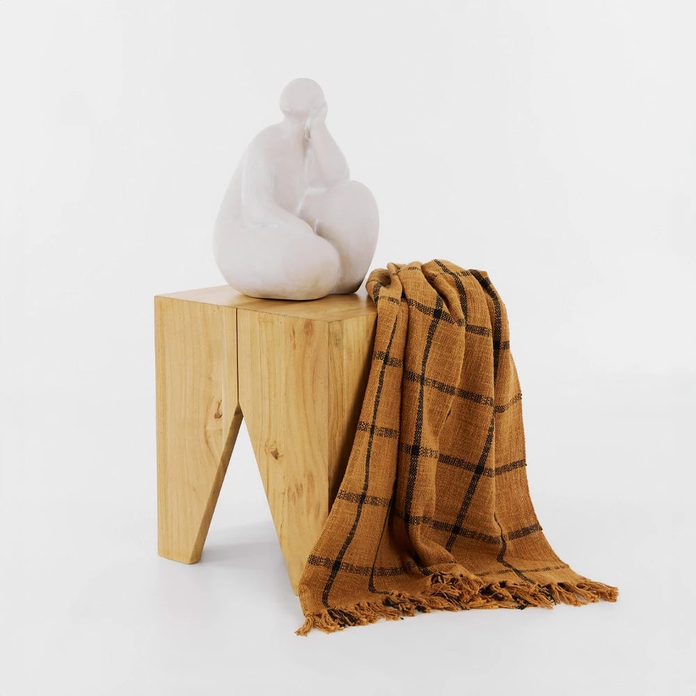 Tavolinë anësore Emir, dru akacie natyrale, 40x40x45 cm