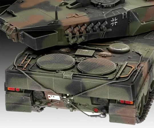 Model plastik Revell Leopard 2A6/A6NL, 1:35, 222 pjesë Model plastik Revell Leopard 2A6/A6NL, 1:35, 222 pjesë