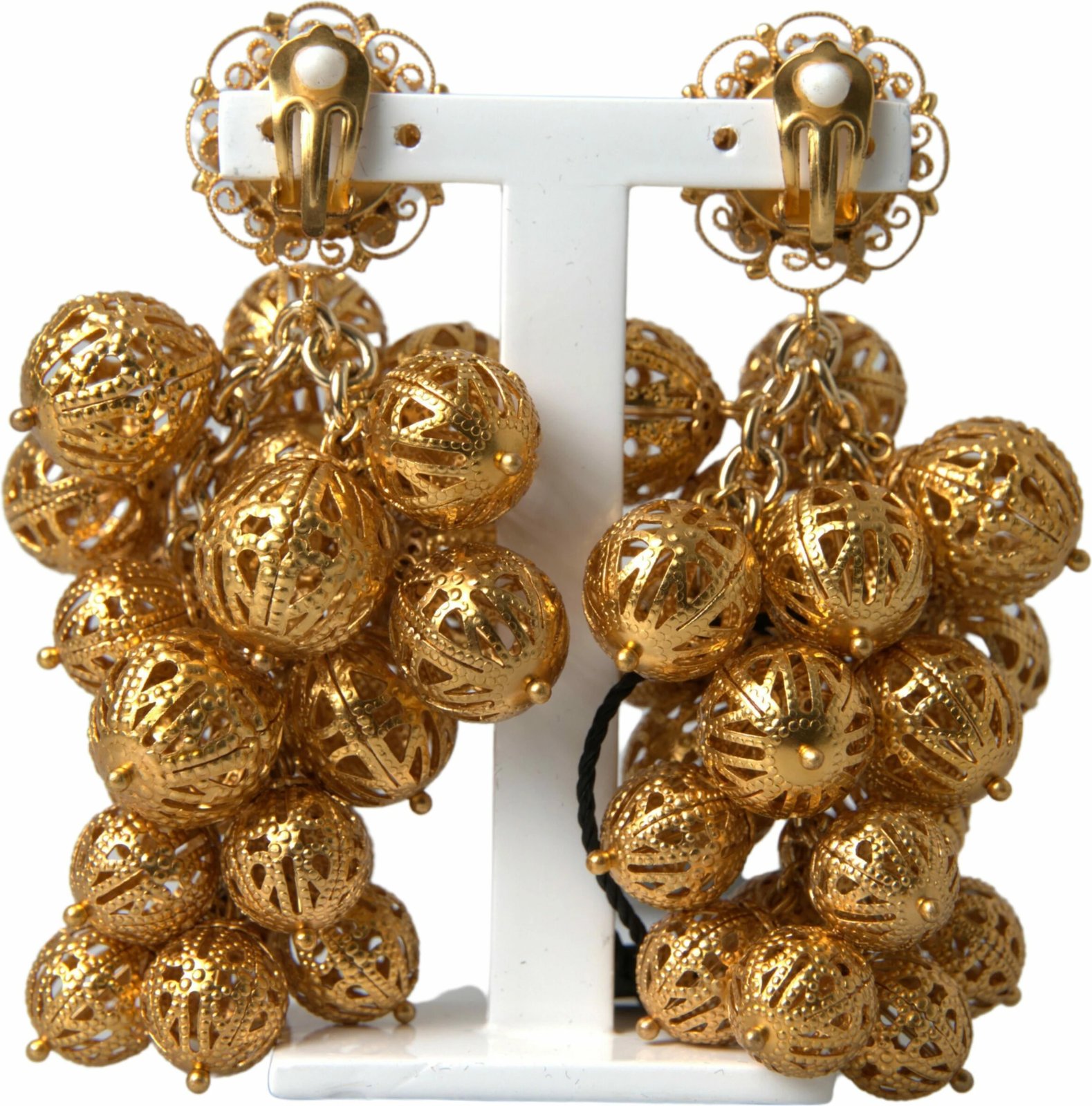 Vathë Dolce & Gabbana, me lule të bardha