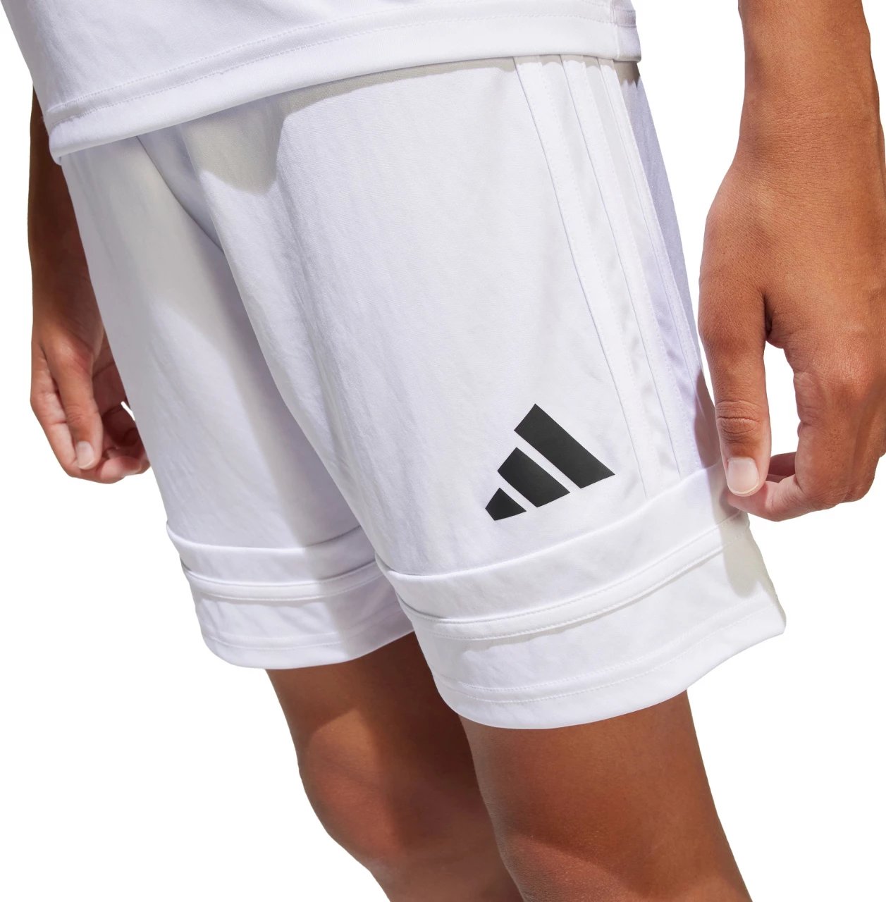Shorce për fëmijë adidas, të bardha Shorce për fëmijë adidas, të bardha