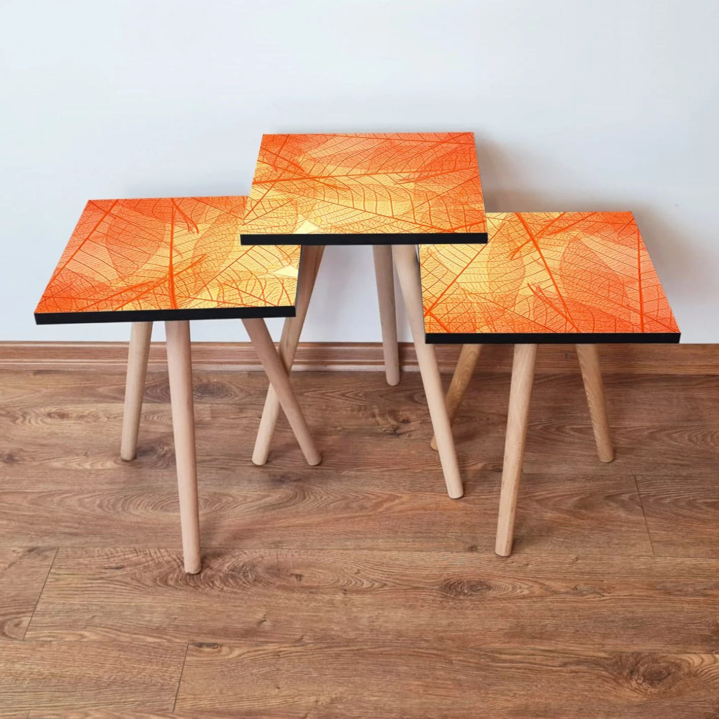 Tavolina ndihmëse të vendosshme (3 copë), ngjyrë portokalli/verdhe, Skye Decor, 3Shp359