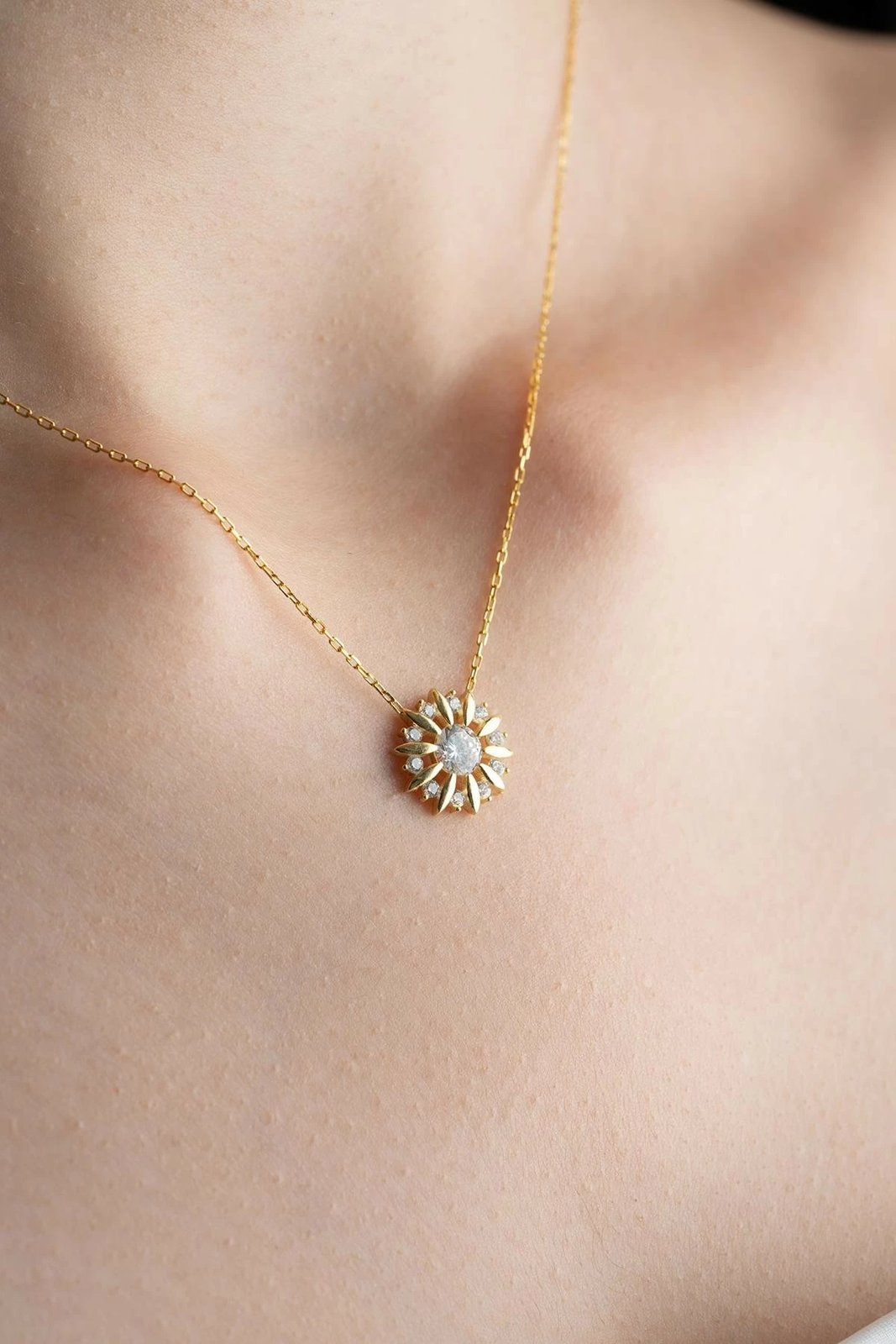 Varëse argjendi, ngjyrë ari, Jumeon, NRZ999645