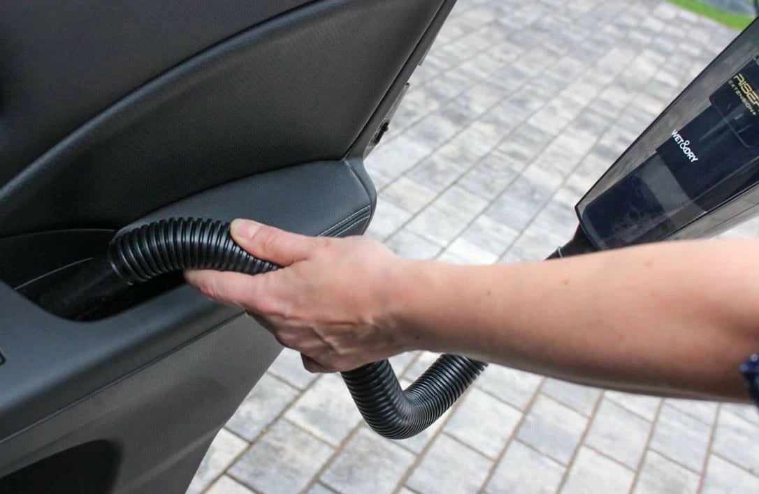 Fshesë dore Concept VP4353, pa kabllo, 0.5L, HEPA 13, e zezë, me sete aksesorësh