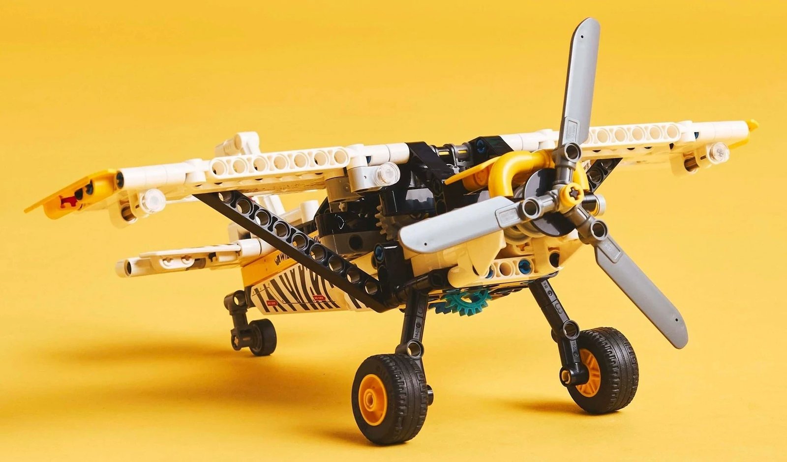 Lego Technic 42198, për fëmijë 8+ vjeç