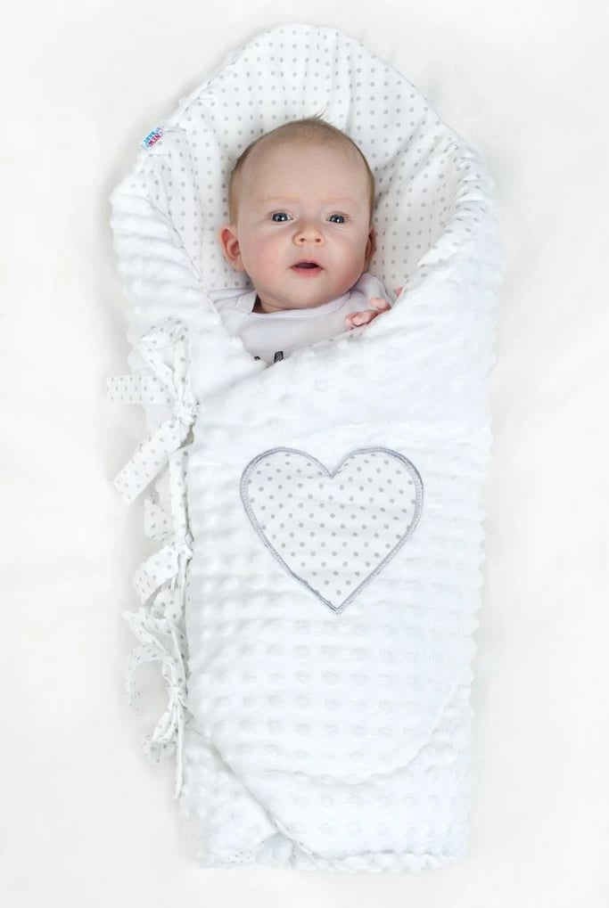Mbështjellëse bebe minky, New Baby, 75x75 cm, anti-alergjike, e bardhë
