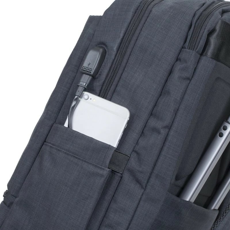 Çantë shpine RIVACASE Biscayne 8365 për laptop 17.3 inç, e zezë