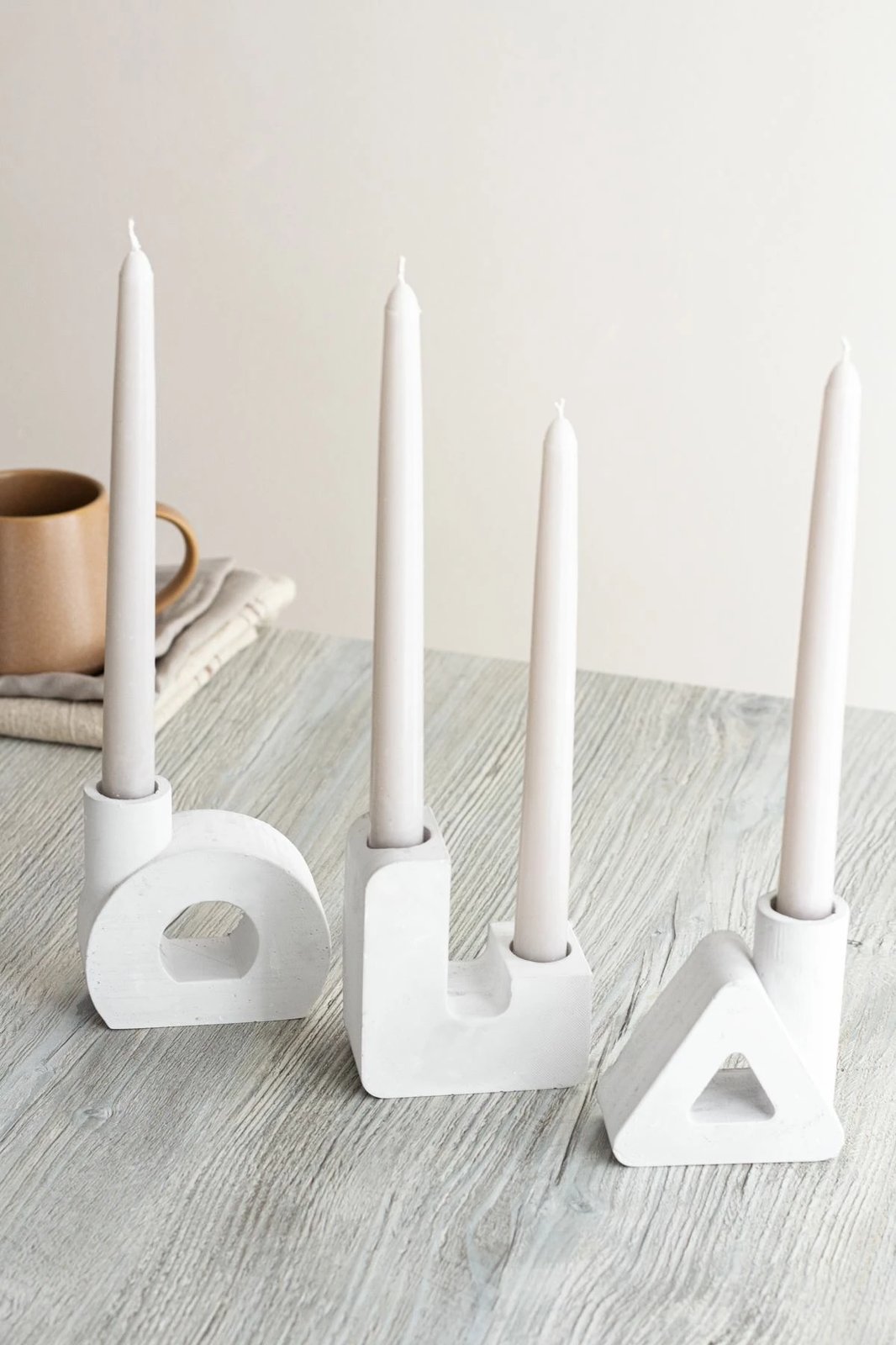 Set mbajtësish qirinjsh (3 copë), dizajn gjeometrik, ngjyrë e bardhë