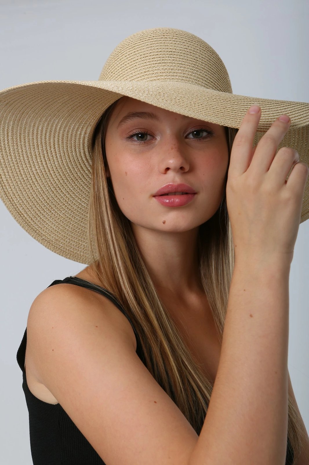 Kapelë për gra, Jumeon, Hsr2005, bezhë