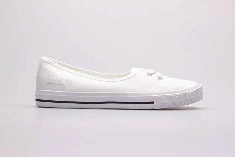 Atlete për femra Lee Cooper, të bardha