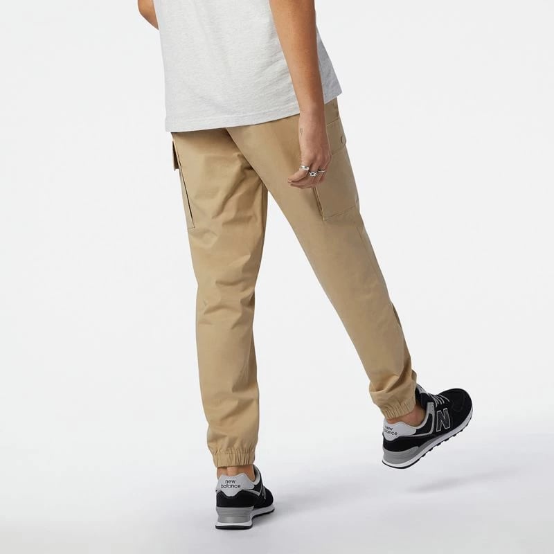 Pantallona për meshkuj New Balance, modeli MP13501INC, ngjyrë krem
