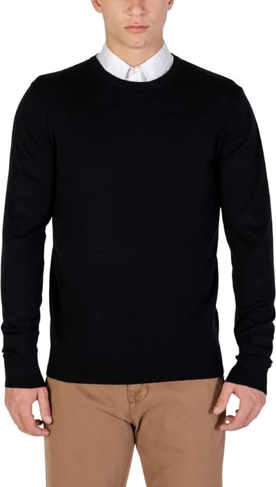 Xhemper Yos meshkuj, e zezë