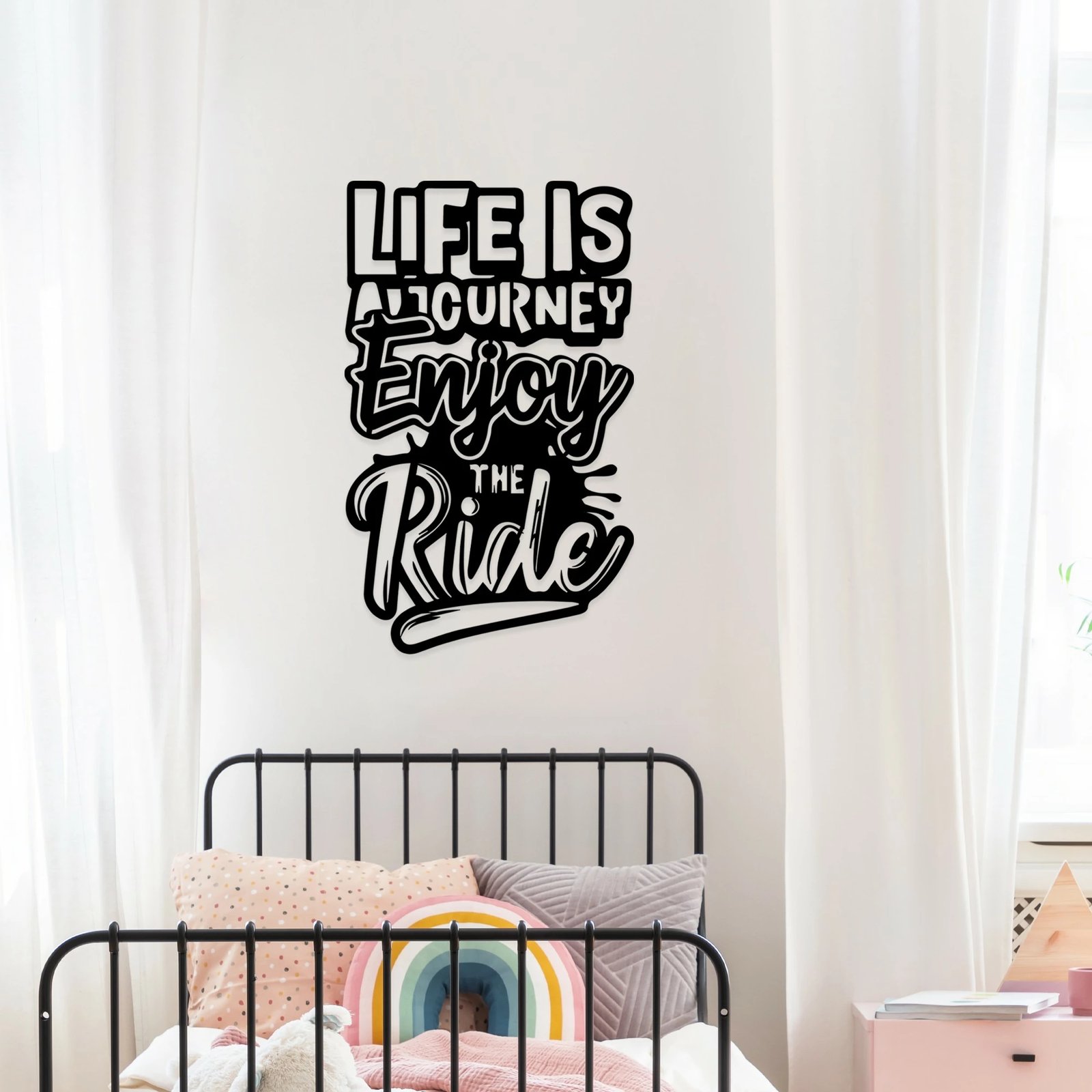 Aksesor dekorativ metalik për mur, Wallity, Life Is A Journey Enjoy The Ride, ngjyrë e zezë, 42x70cm