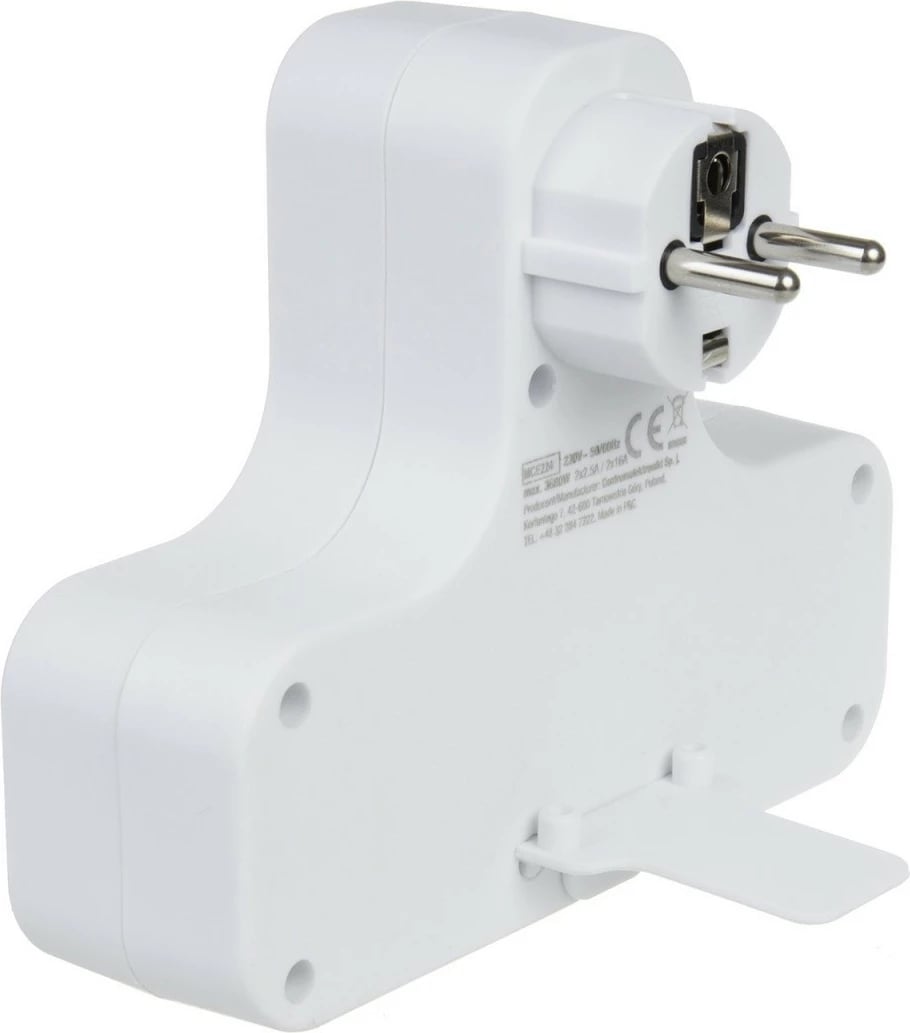 Prizë shumëfishuese murale me Switch, Maclean, MCE224E, 4 dalje (2x16A Type E + 2x2.5A Type C), pa kabllo, e bardhë