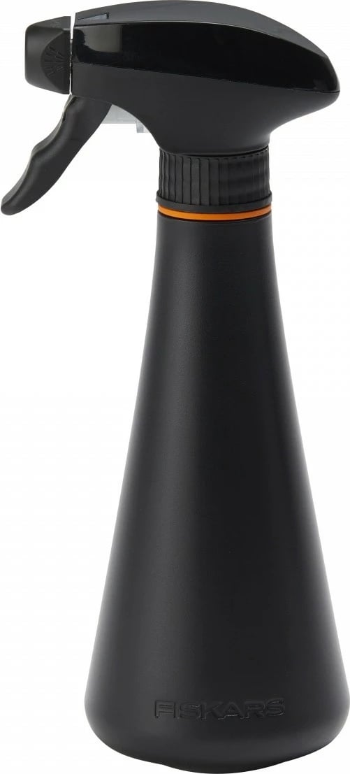 Spërkatës për bimë, Fiskars 1071306, trup rezinë me 30% plastikë të ricikluar, bllokim grykë, i lehtë, e zezë