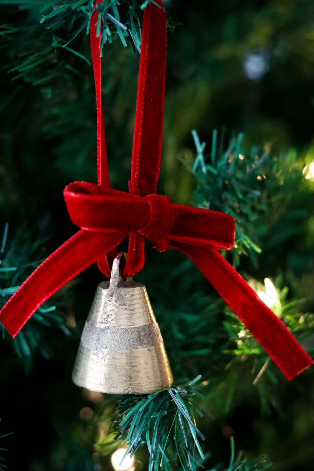 Dekor për pemë të Vitit të Ri, kadife e kuqe, Evila Originals, BSY239, 4x12cm