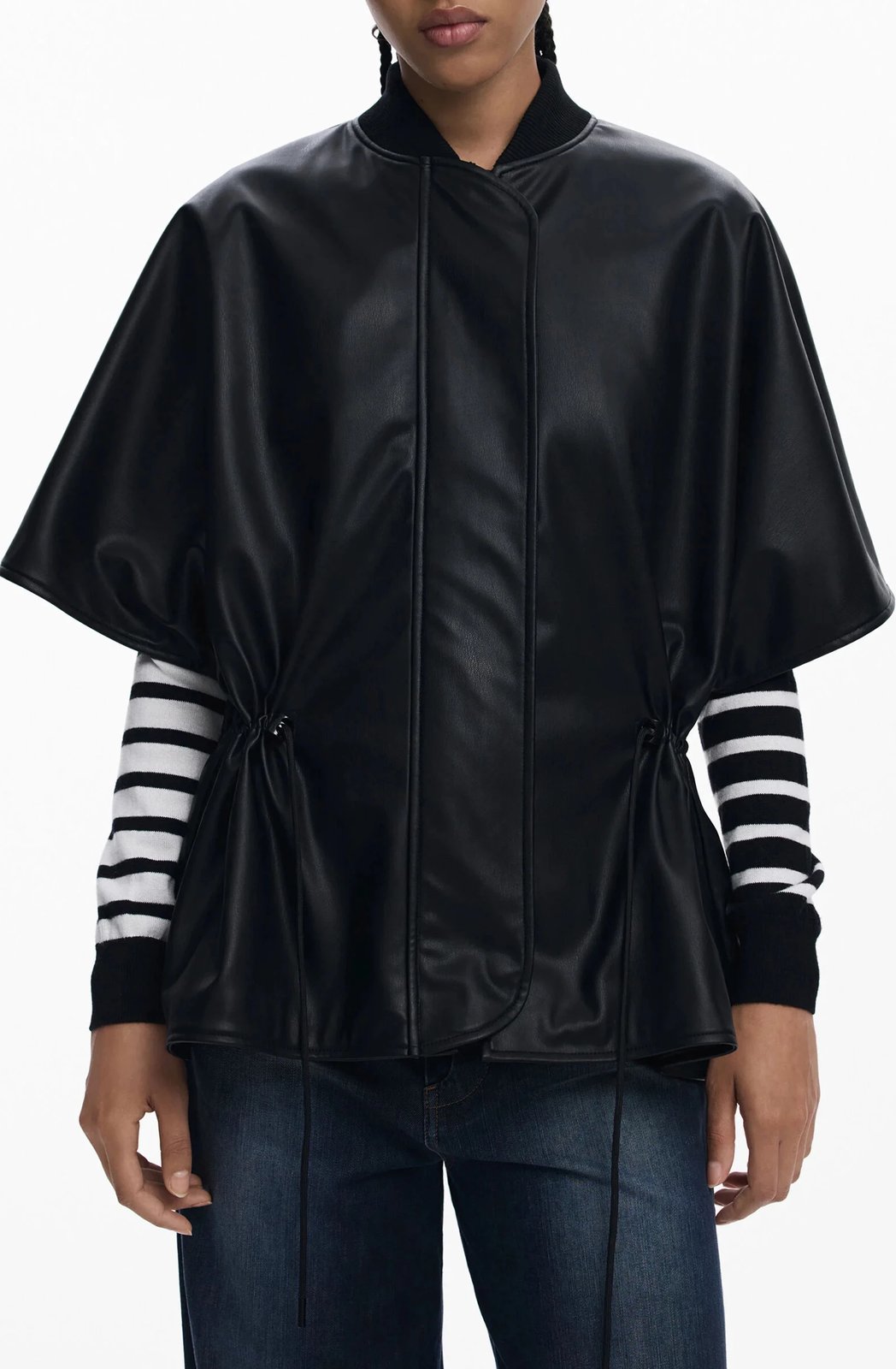 Poncho DESIGUAL Revival Richmond për femra, e zezë