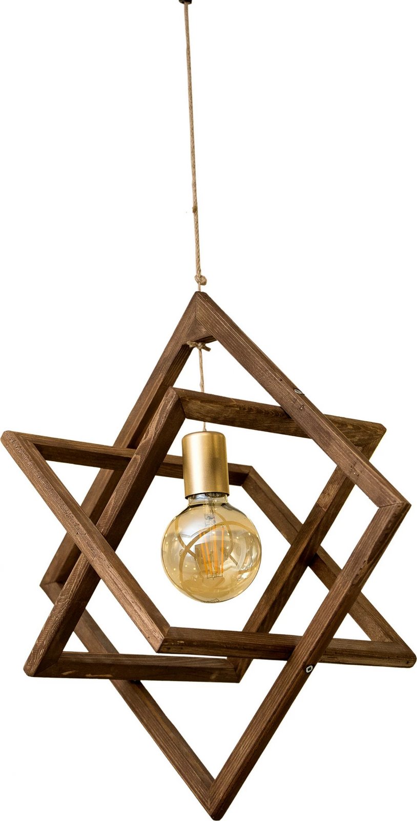 Llambë tavani prej druri, dizajn Aberto Nora, ngjyrë arre Llambë tavani prej druri, dizajn Aberto Nora, ngjyrë arre