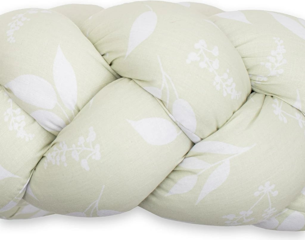 Mbrojtës i gërshetuar për krevat bebe, New Baby Leaves, 210x18x10 cm, pambuk 100% me mbushje anti-alergjike, me shirita fiksimi, jeshile