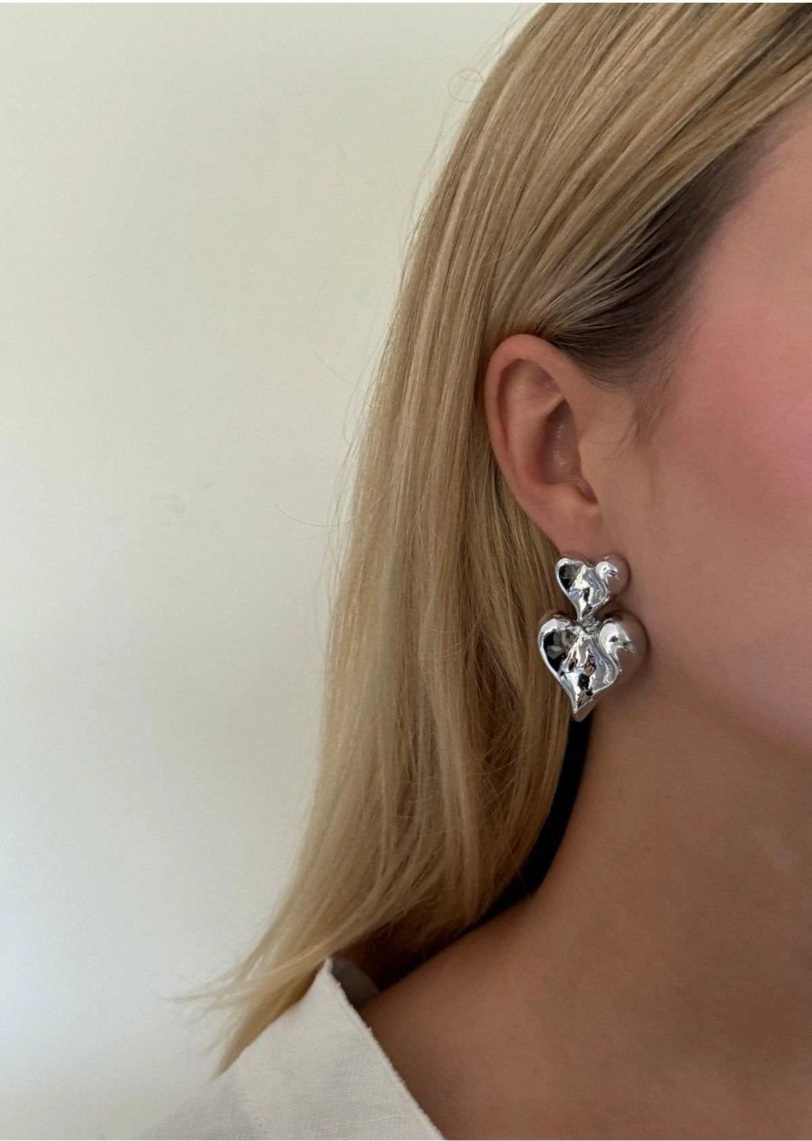 Vathë argjendi prej bronzi, Jumeon, KPEGMSA1973