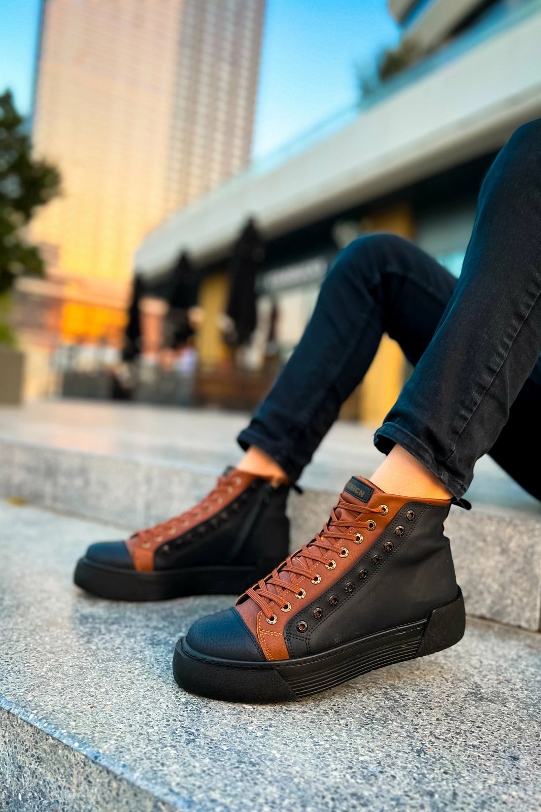 Këpucë për meshkuj, Chekich 167 GST Blazer