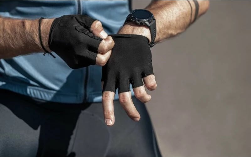 Doreza Yakimasport, të zeza