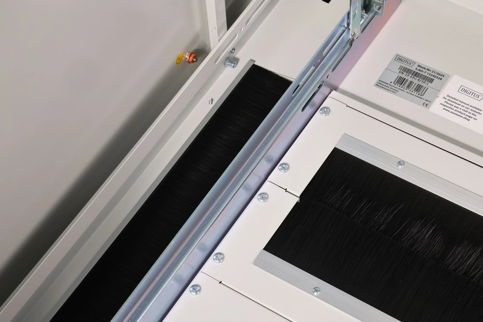 Kasë rrjeti Digitus Unique 42HE, 2053x800x1000mm, gri