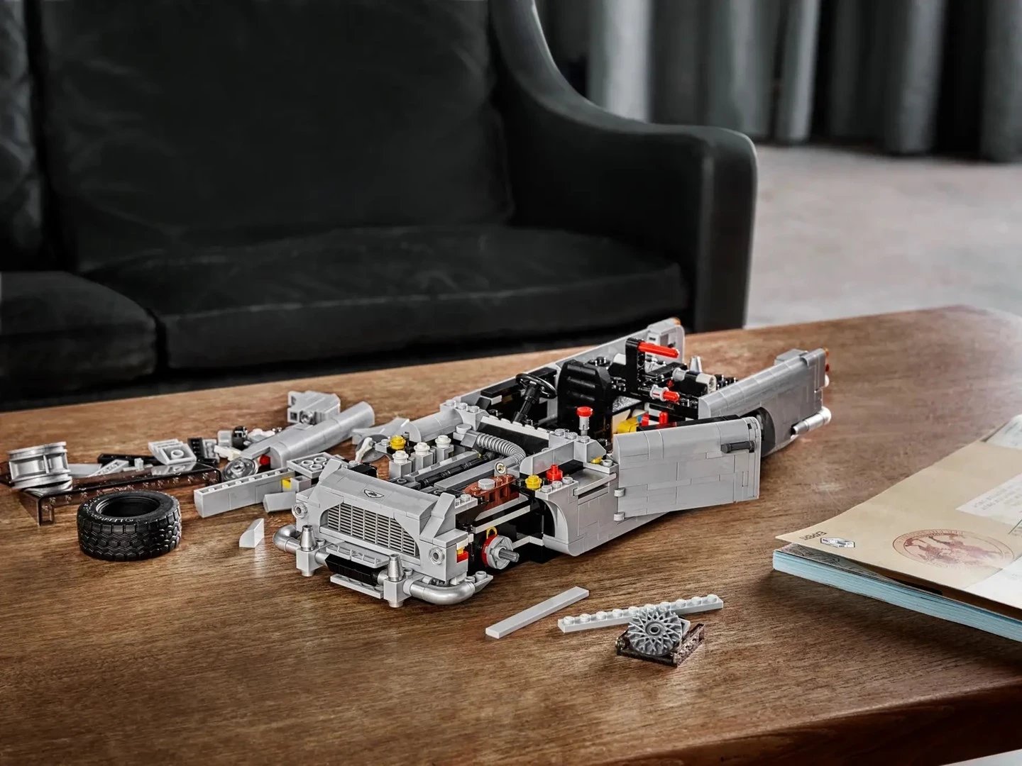 Set LEGO Creator Expert 10262 James Bond Aston Martin DB5 Set LEGO Creator Expert 10262 James Bond Aston Martin DB5