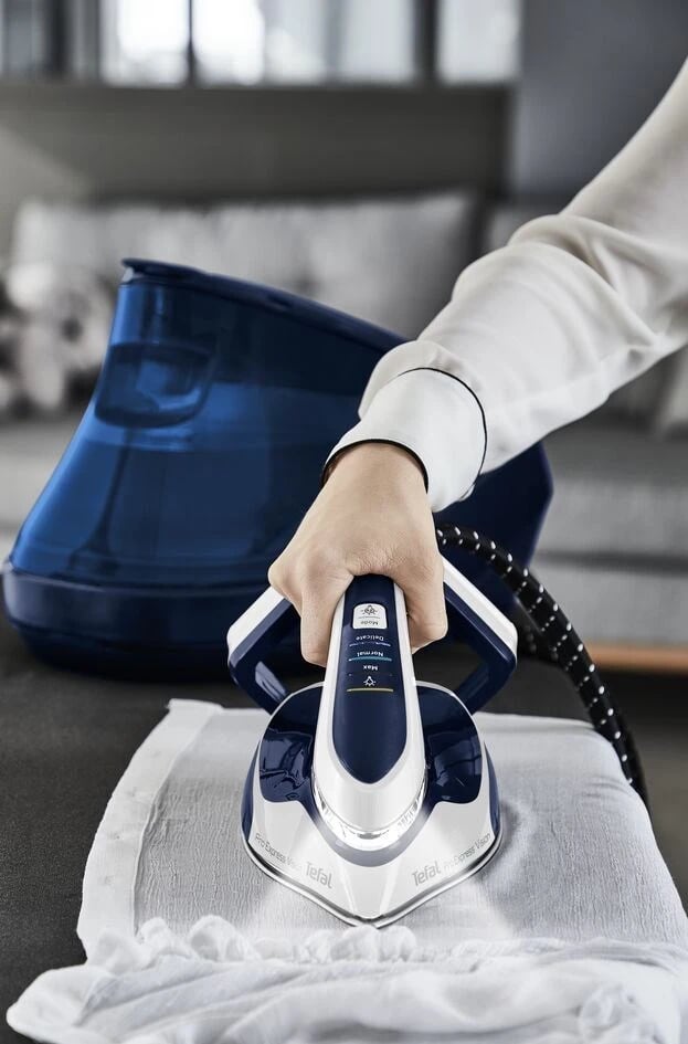 Hekur për hekurosje me mbajtëse Tefal Pro Express Vision GV9812E0, 3000W, 1.1L,