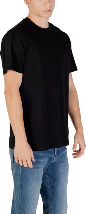 Maicë Armani Exchange për meshkuj, e zezë