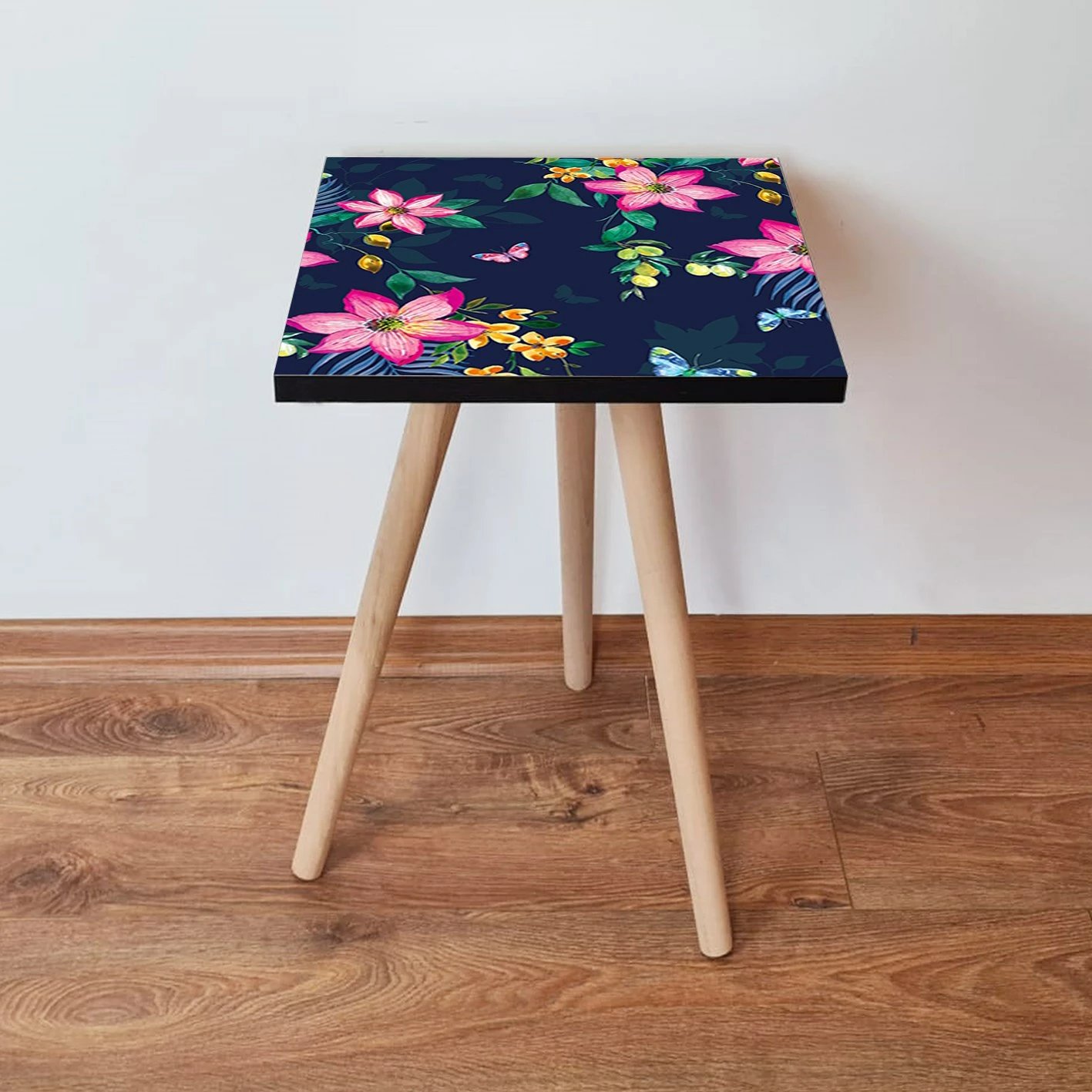 Tavolinë anësore Skye Decor, Shp189, shumëngjyrëshe