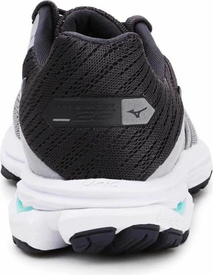 Atlete për meshkuj Mizuno, të zeza