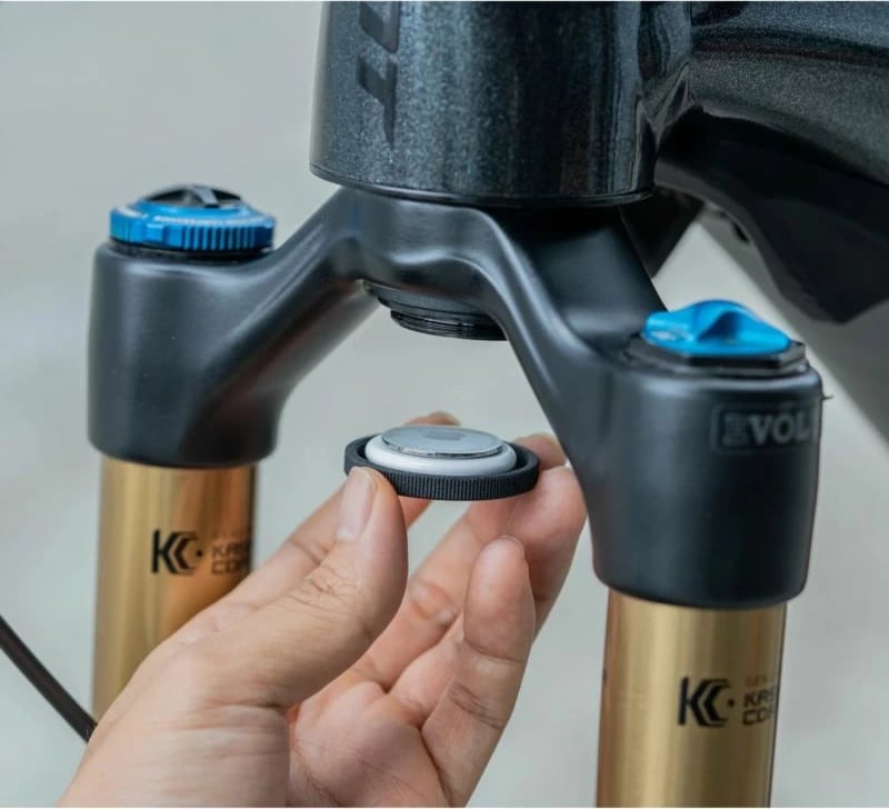 Aksesor për biçikletë Granite, i zi