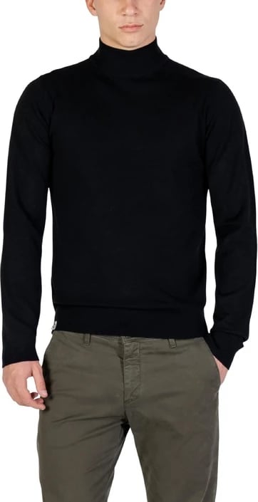 Xhemper Yos meshkuj, i zi