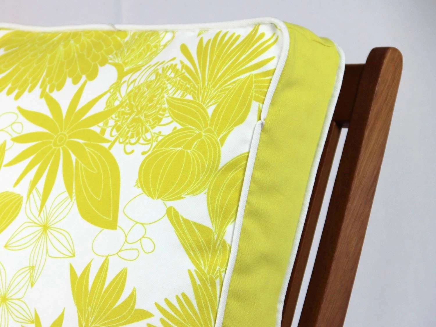 Jastëk Aberto Design, YM1196, shumëngjyrësh, 42x42cm