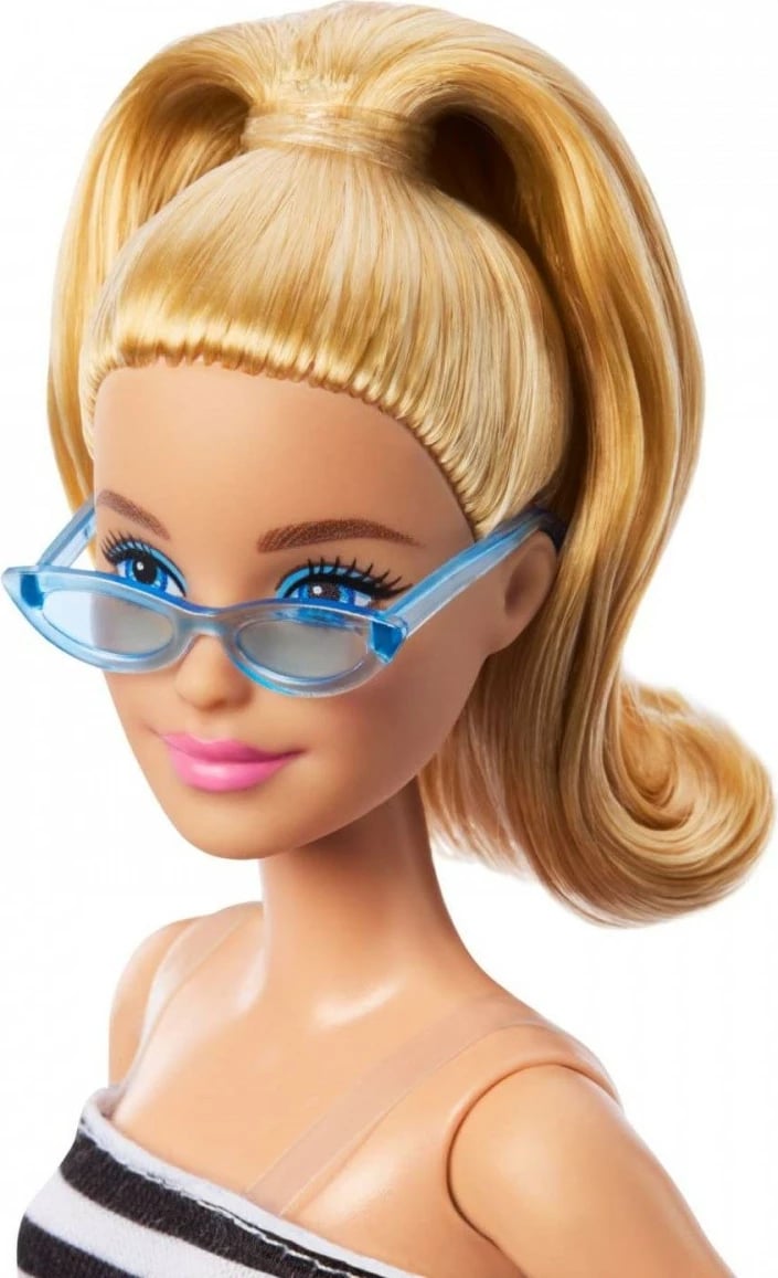 Kukull Barbie Fashionistas Mattel FBR37/HRH11, bluzë me vija të bardha e të zeza, fund rozë, syze dielli blu
