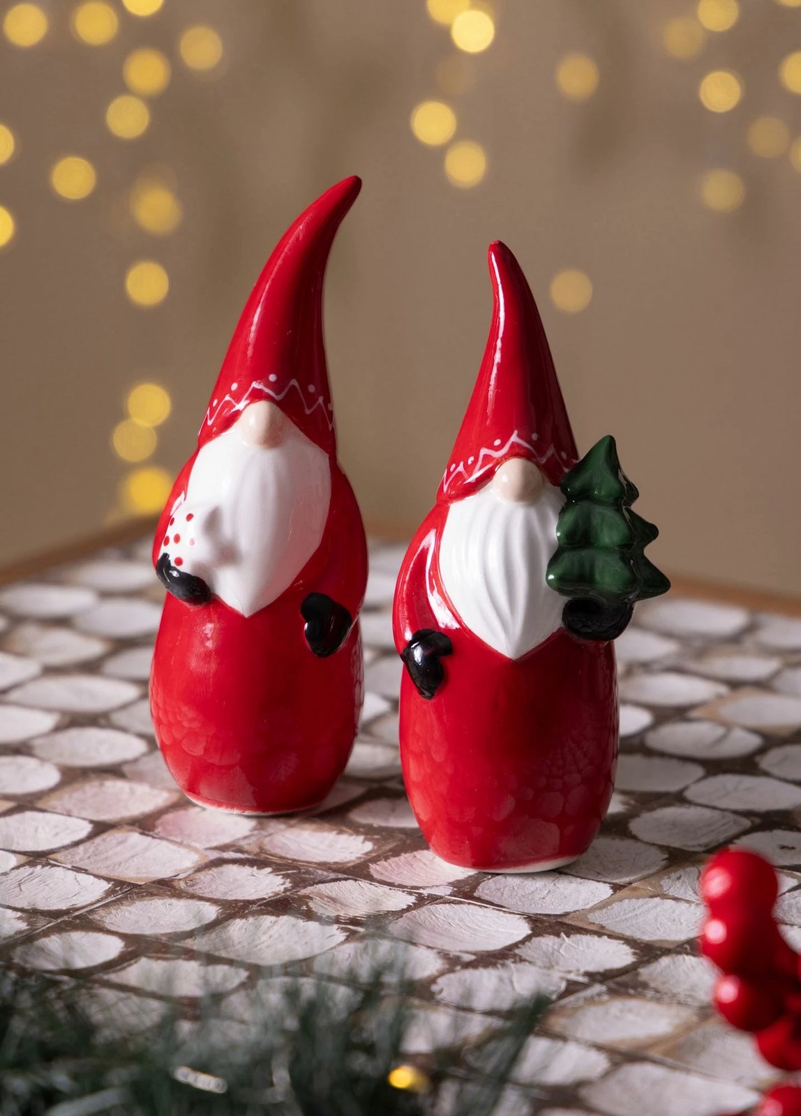 Objekt dekorativ Evila Originals, SUS0122, qeramikë, ngjyrë e kuqe dhe e bardhë, 5x5x15cm