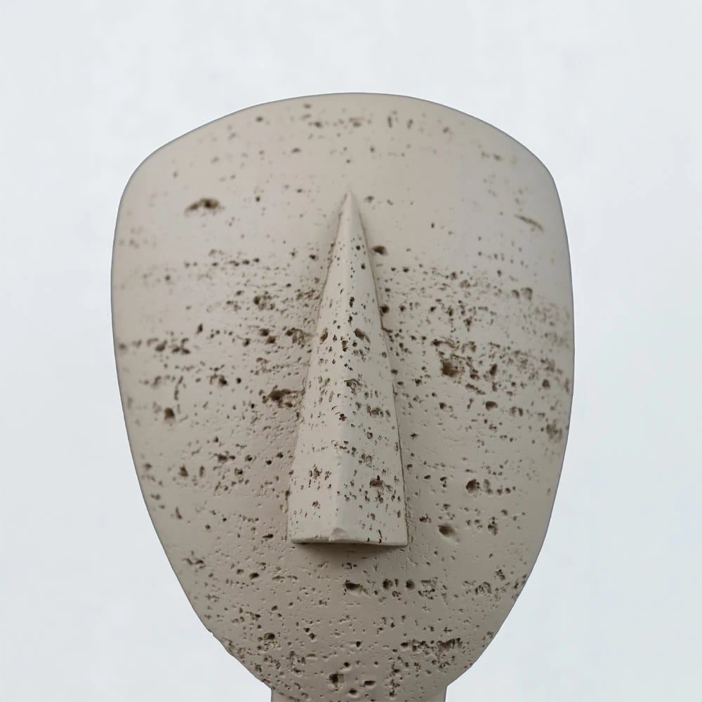 Dekor fytyre AURA I, rrëshirë, ngjyrë kafe e çelët, 19x14x26cm