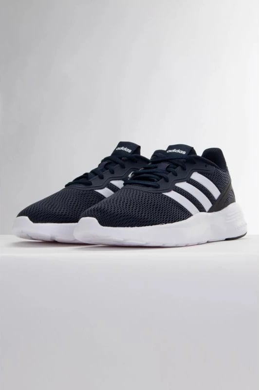 Atlete për meshkuj adidas Nebzed M GX4276, blu marin