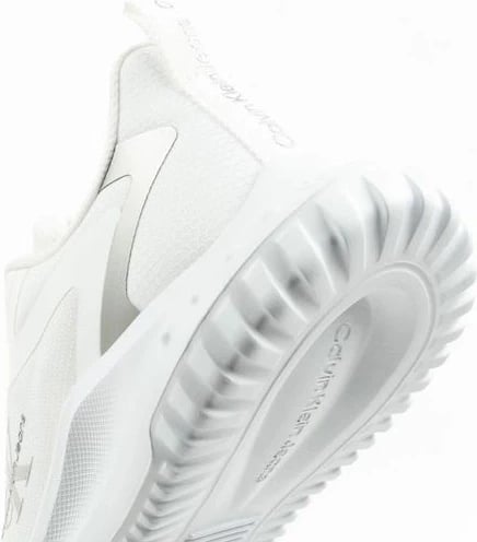 Atlete për femra Calvin Klein, të bardha