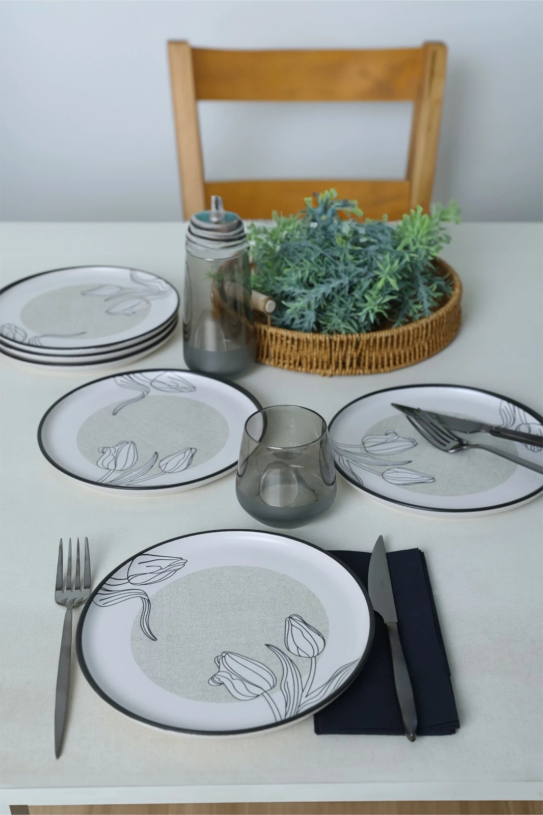 Set pjatash ëmbëlsirash (6 copë), Hermia Concept, X00017406