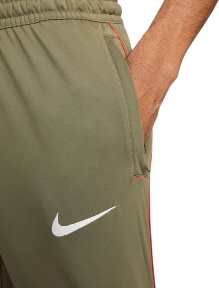 Pantallona sportive për meshkuj Nike, të gjelbra