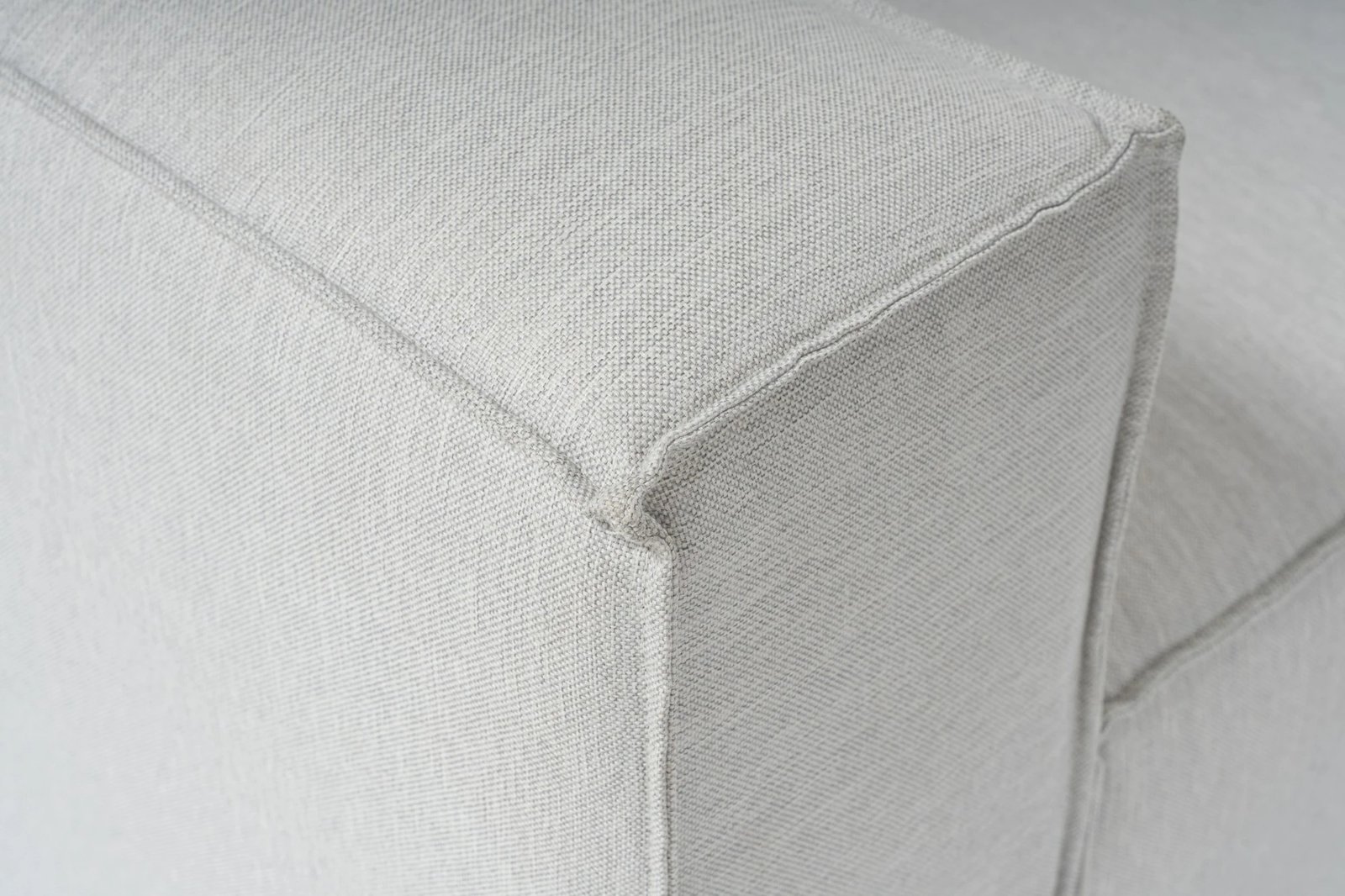 Karrige një vendëshe Atelier del Sofa, Fora O1, ngjyrë gri e çelët