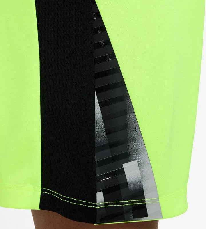 Shorce Nike për meshkuj, të verdha