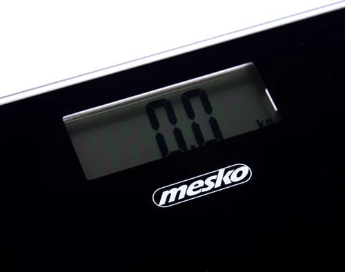 Peshore banjoje, Adler MS8150, kapacitet 150 kg, ndarje 100 g, xhami i temperuar 5 mm, ekran LCD, e zezë Peshore banjoje, Adler MS8150, kapacitet 150 kg, ndarje 100 g, xhami i temperuar 5 mm, ekran LCD, e zezë
